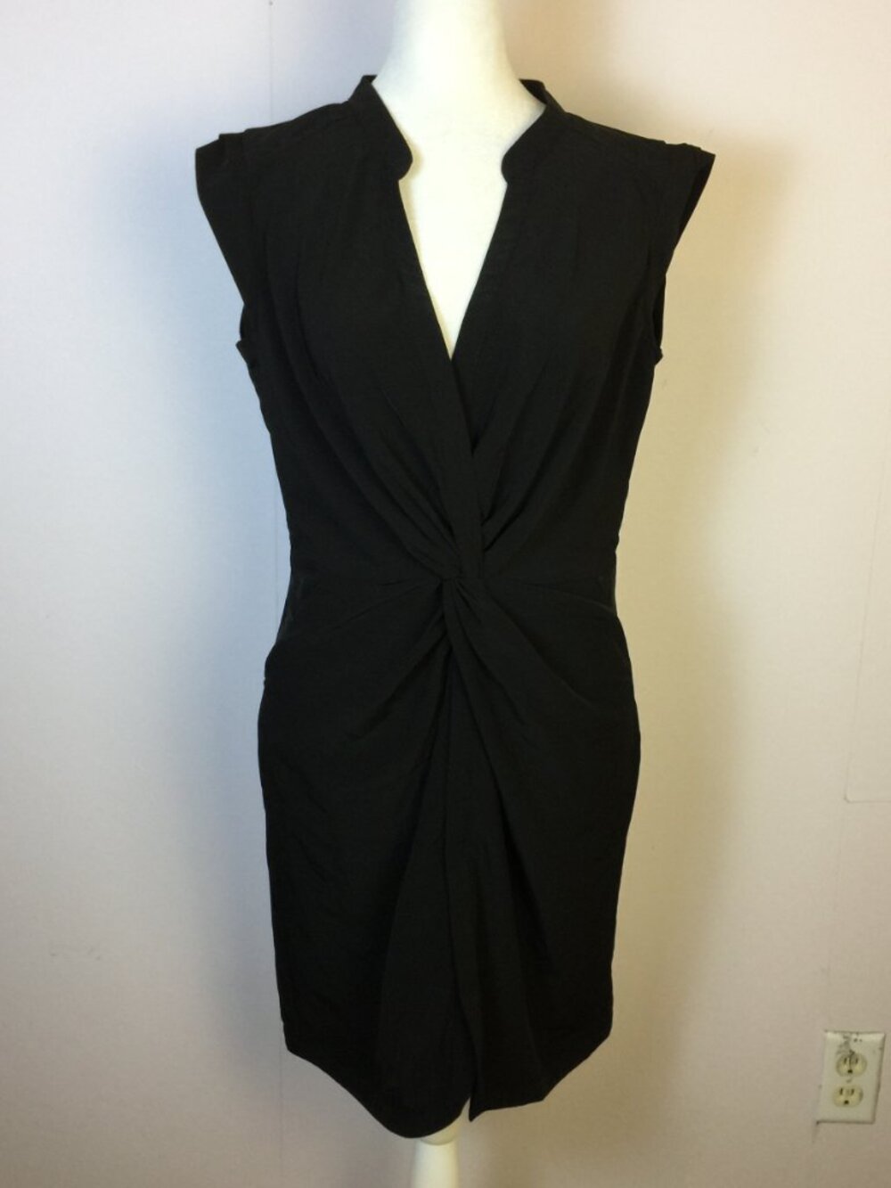 Renn Mini Dress Size L Womans Black Twist Front V-neck Cap Sleeve Stretch Pocket